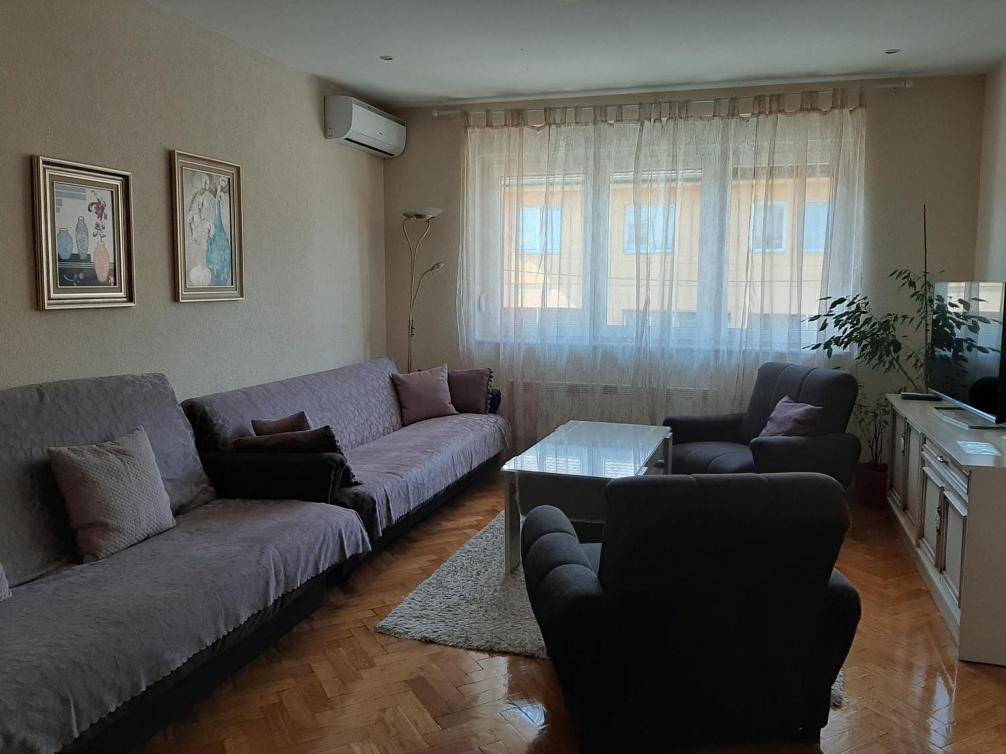 Magnolija Lägenhet Banja Luka Exteriör bild